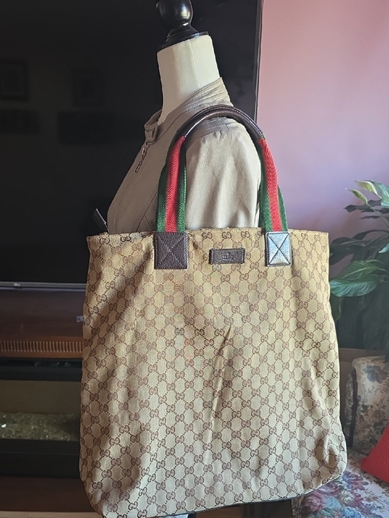 Gucci Handbags - Gucci  Tote Bag